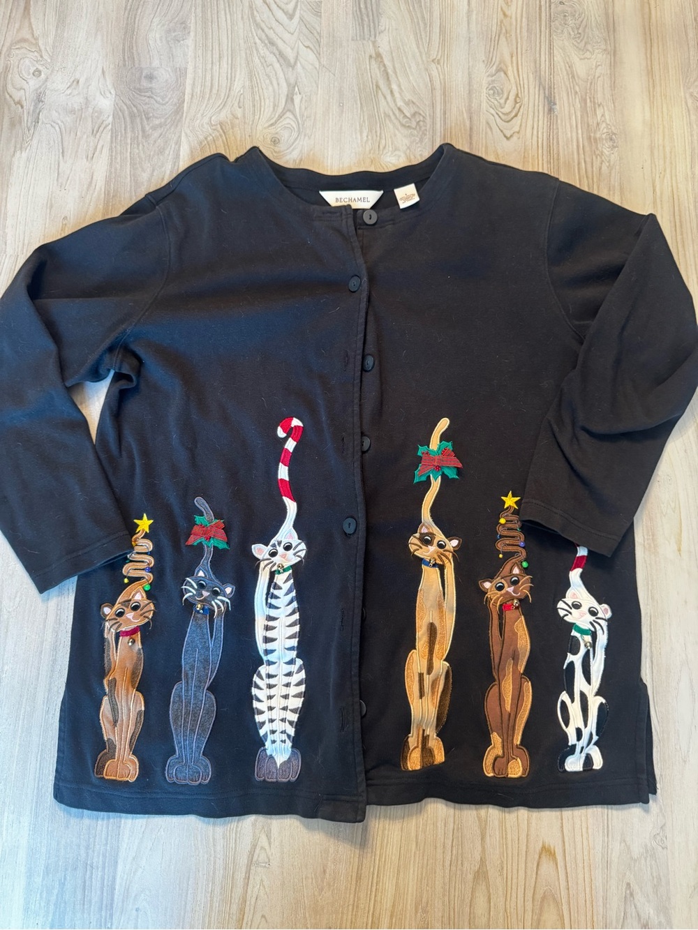 Bechamel Black Cardigan shirt with Festive Cat Appliques